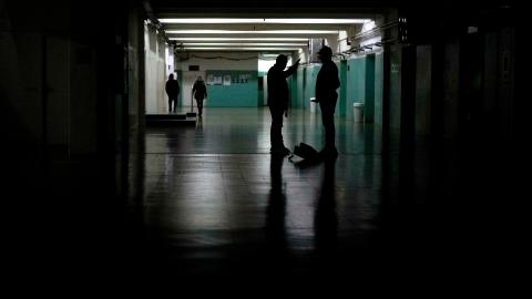 ein dunkler Gang an der Universität von Buenos Aires