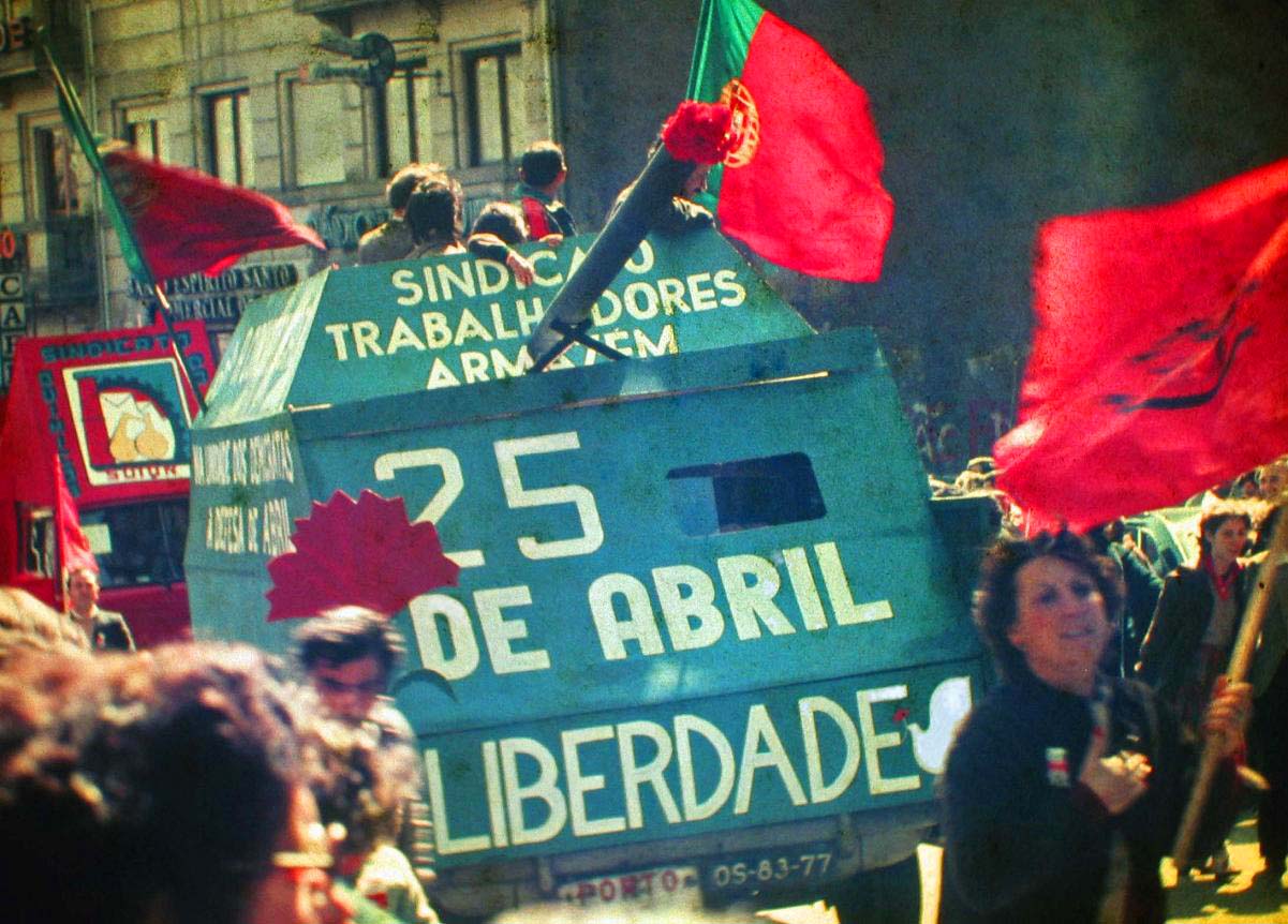 Demonstration in Porto (1983) zur Erinnerung an die Nelkenrevolution 1974