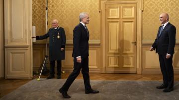 der frisch gewählte SP-Bundesrat Beat Jans mit Alain Berset am Mittwoch im Bundeshaus