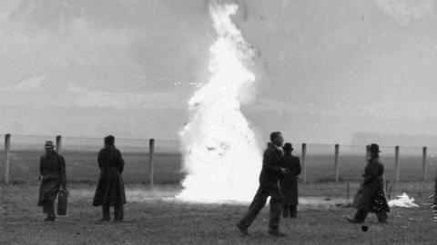 Experiment mit der Brandwaffe Opalm 1952 in der Schweiz