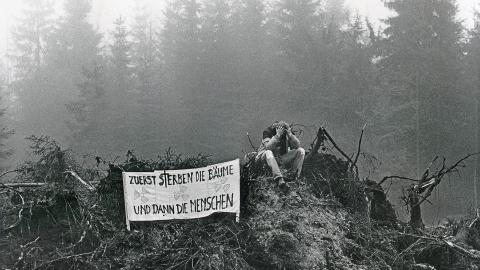  Protest gegen das Waldsterben im bayrischen Wackersdorf 1986.