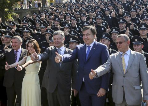 Micheil Saakaschwili mit dem ukrainischen Präsidenten Petro Poroschenko (2015)
