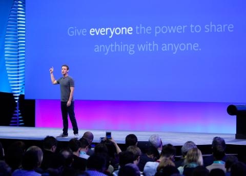Facebook-CEO Mark Zuckerberg lässt 2016 an einer Konferenz in San Francisco