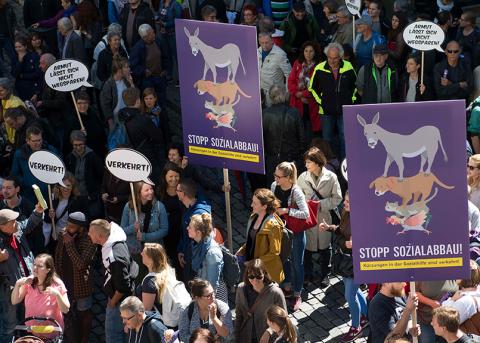 Demonstration im Juni 2017 gegen die Verschärfung des Sozialhilfegesetzes im Kanton Bern