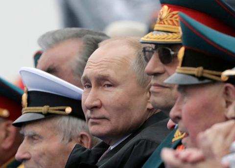 Wladimir Putin an einer Militärparade in Moskau im Mai 2021