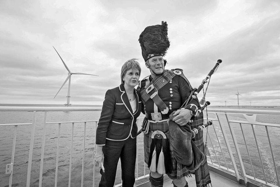 First Minister Sturgeon bei der Eröffnung eines Offshore-Windparks, 7. September 2018
