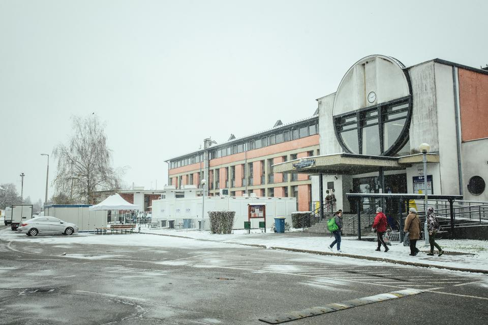 Vorplatz des Bahnhof Záhony