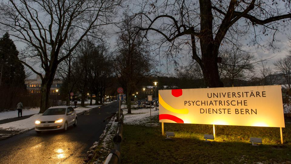 Eingangsbereich der als «Waldau» bekannten UPD-Klinik