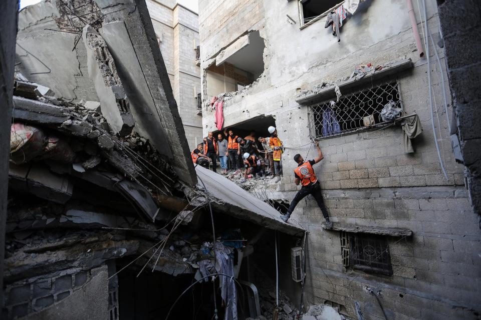 Zerstörtes Gebäude in Chan Yunis im Süden des Gazastreifens