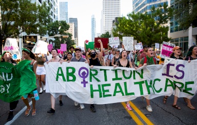 Demonstration für die Beibehaltung des Abtreibungsrechts in Austin